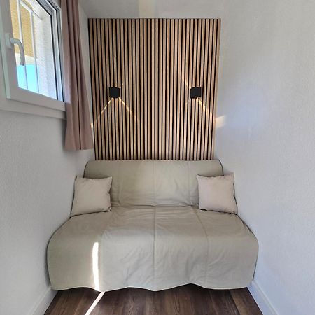 Chez Adriana Studio Vue Mer Avec Piscine 格里莫 外观 照片