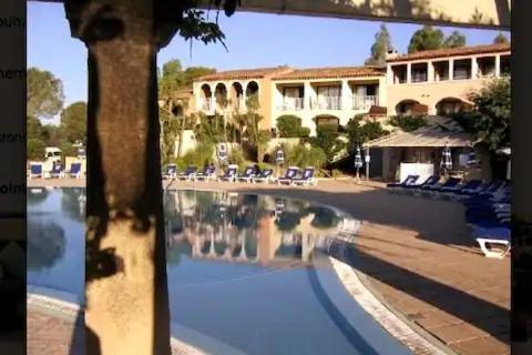 Chez Adriana Studio Vue Mer Avec Piscine 格里莫 外观 照片