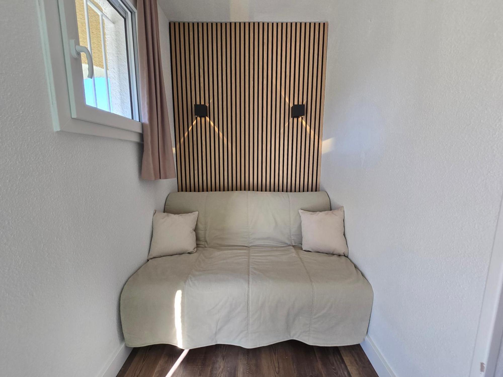 Chez Adriana Studio Vue Mer Avec Piscine 格里莫 外观 照片