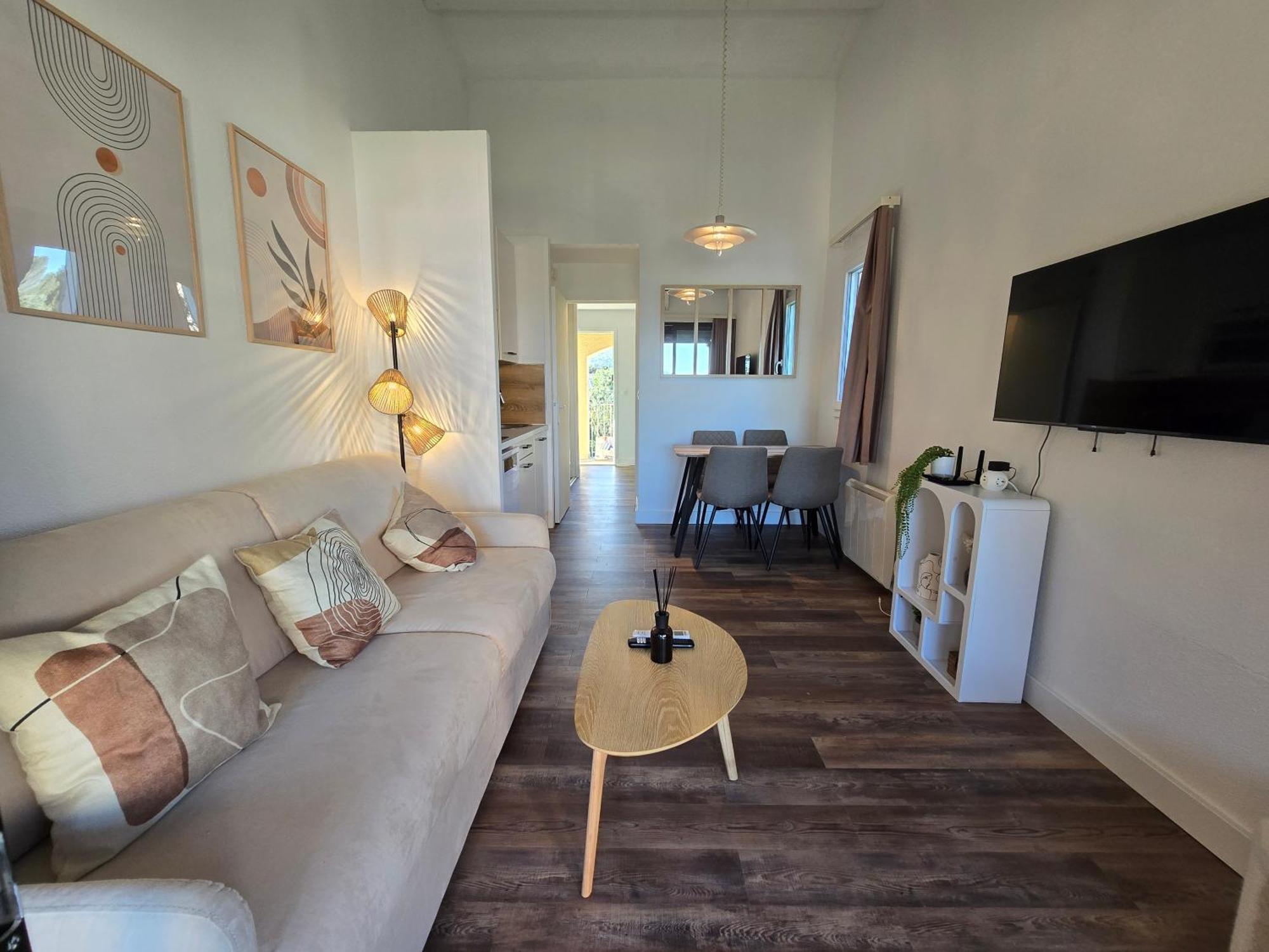 Chez Adriana Studio Vue Mer Avec Piscine 格里莫 外观 照片